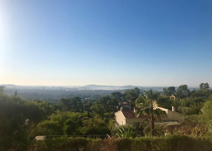 דירה Sora טולון